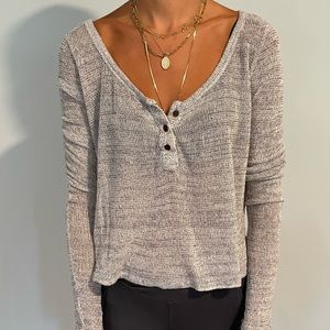 Brandy Melville sweater